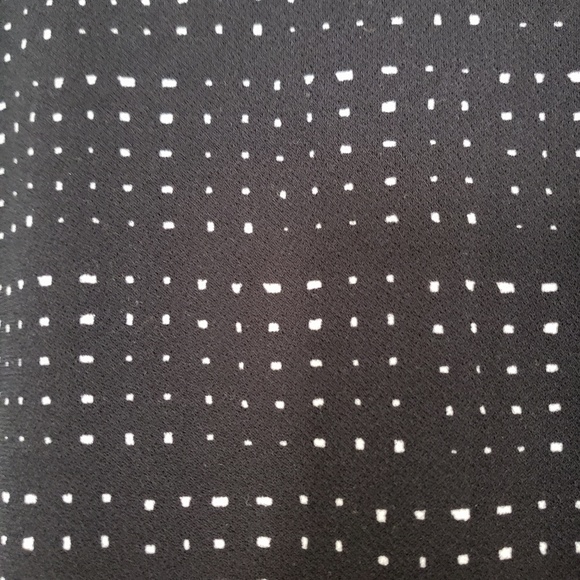 Banana Republic Factory - Picture 3 of 4